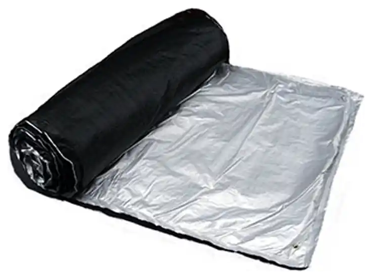 Reflective concrete curing blanket